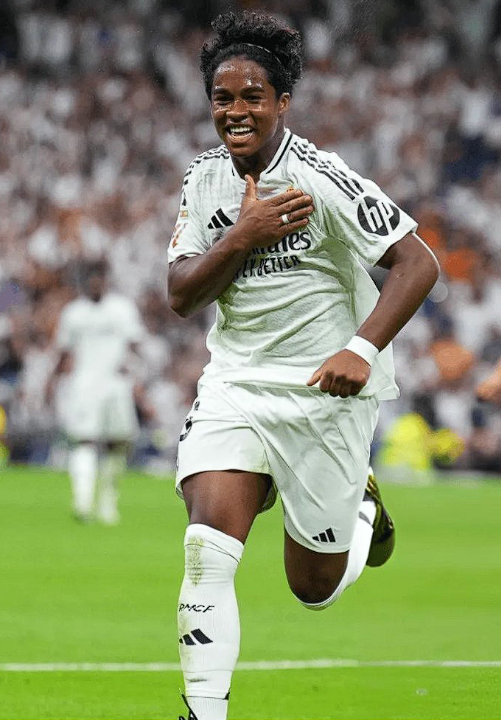 埃斯特旺与恩德里克：昔日队友闪耀五大联赛，今朝各展锋芒